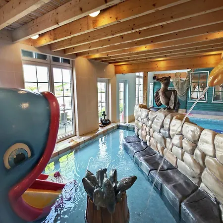 Spacious With Pool Chalet *