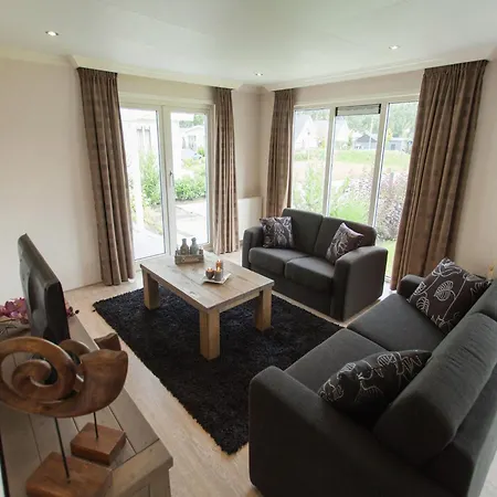 Spacious With Pool Chalet