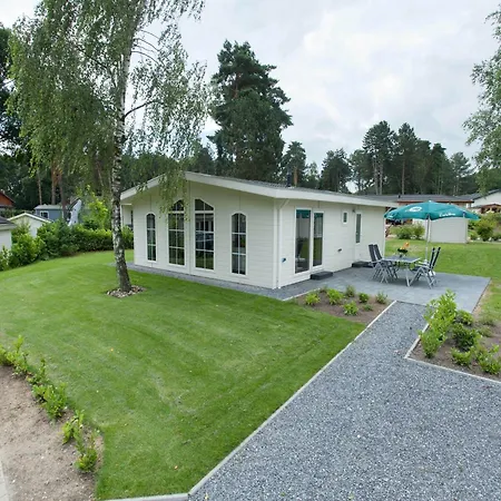 Spacious With Pool Chalet *